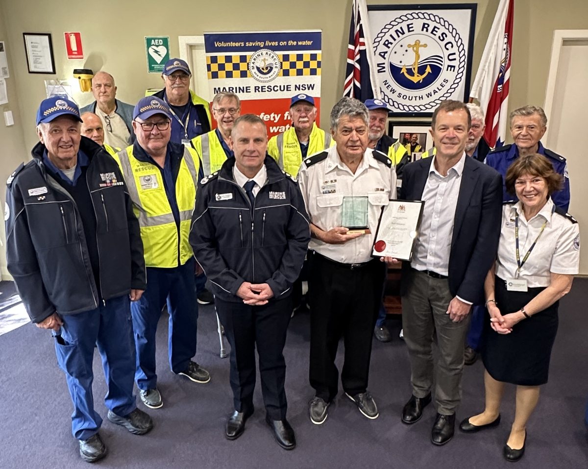 AWARD FOR EMERGENCY SERVICE VETERAN VOLUNTEER